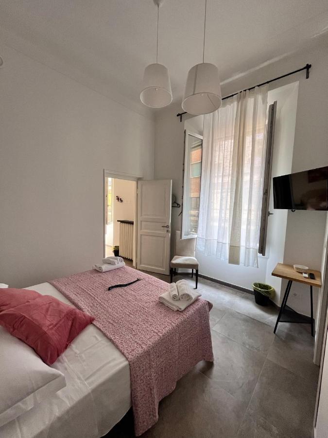 Capodilucca40 Hotel Bologna Bagian luar foto