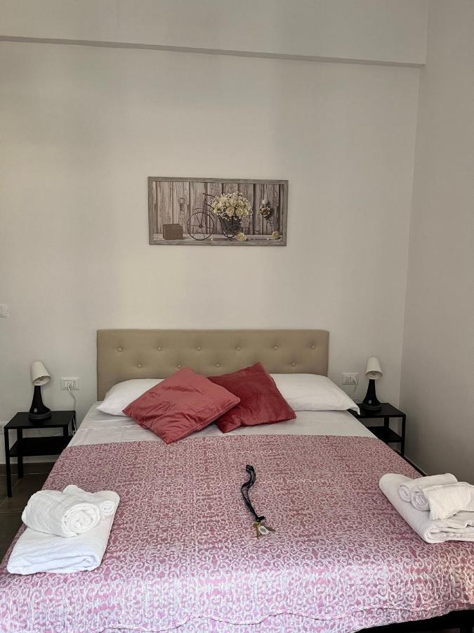 Capodilucca40 Hotel Bologna Bagian luar foto